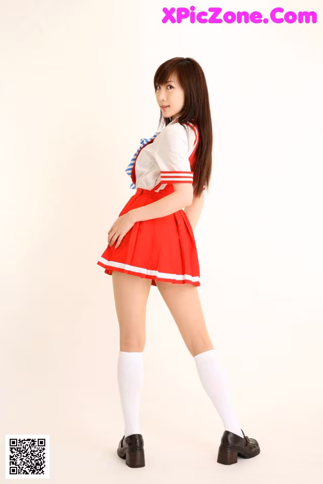 Ao Futomomo - Pussykat Freak Nisha